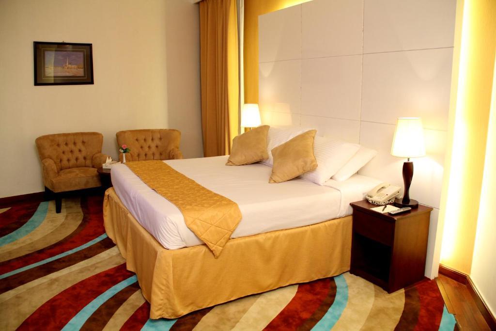 Mobark Plaza Hotel Makkah Мека Стая снимка